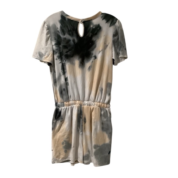 Erge Women’s Black and Cream Tie-Dye Jumper Shorts Outfit WORN ONCE. Drawstring - Picture 8 of 9